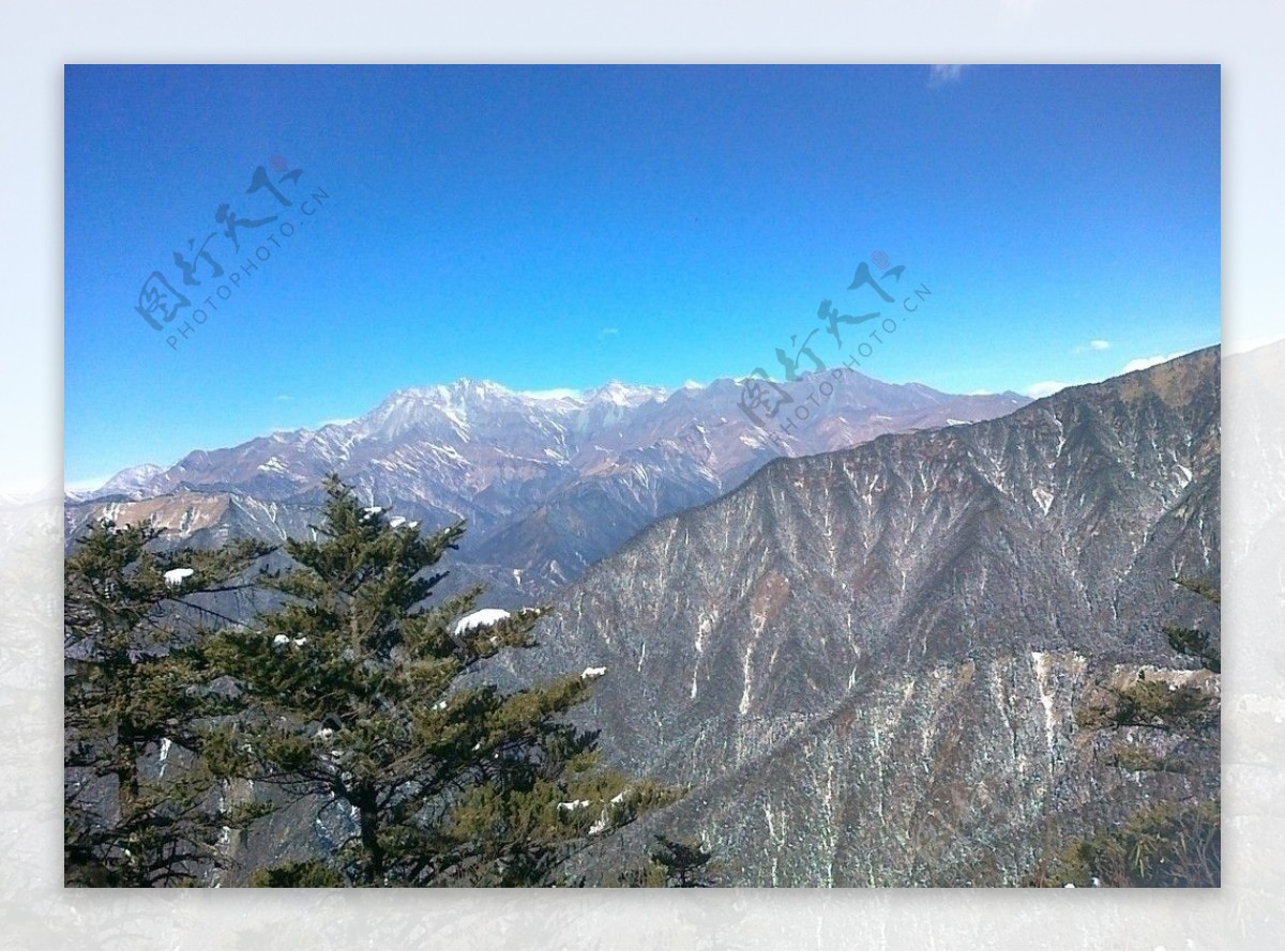 西岭雪山图片