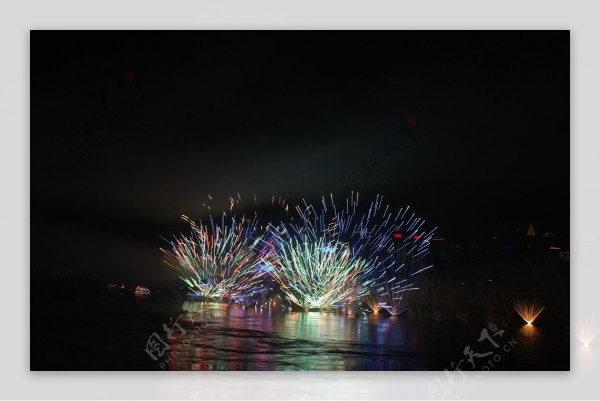 国庆之夜的焰火图片
