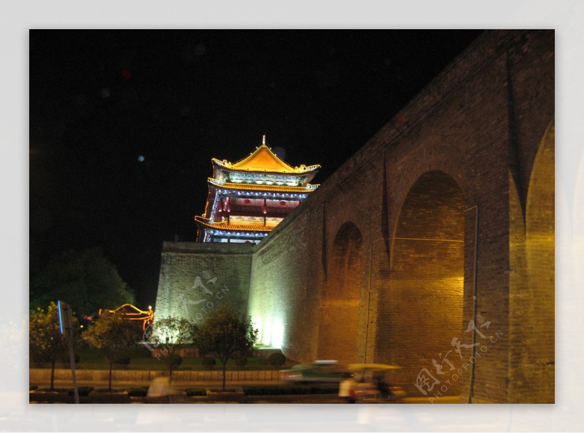 西安南城门夜景图片