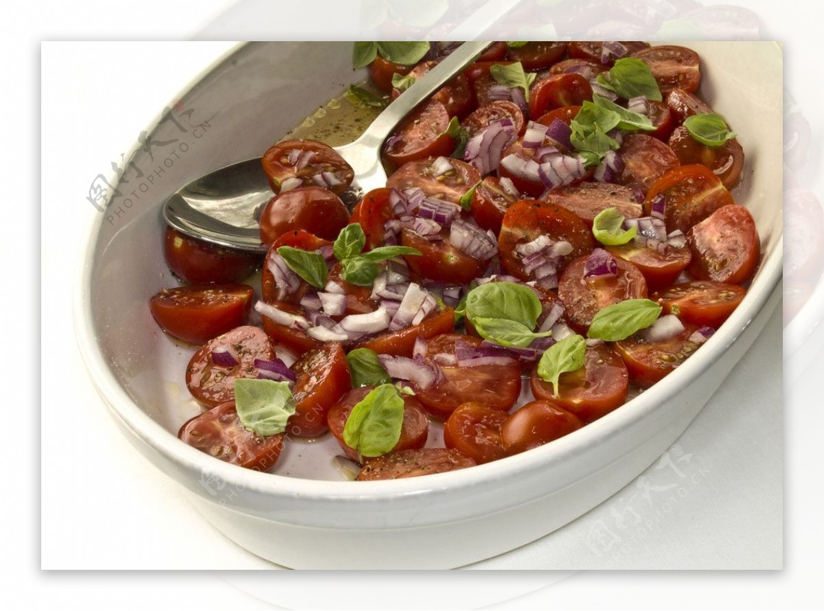 西红柿沙拉美食图片
