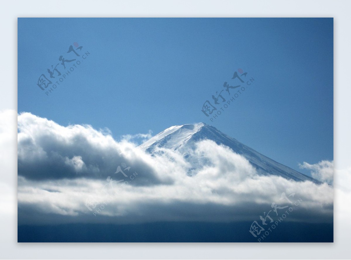 富士山風雲图片