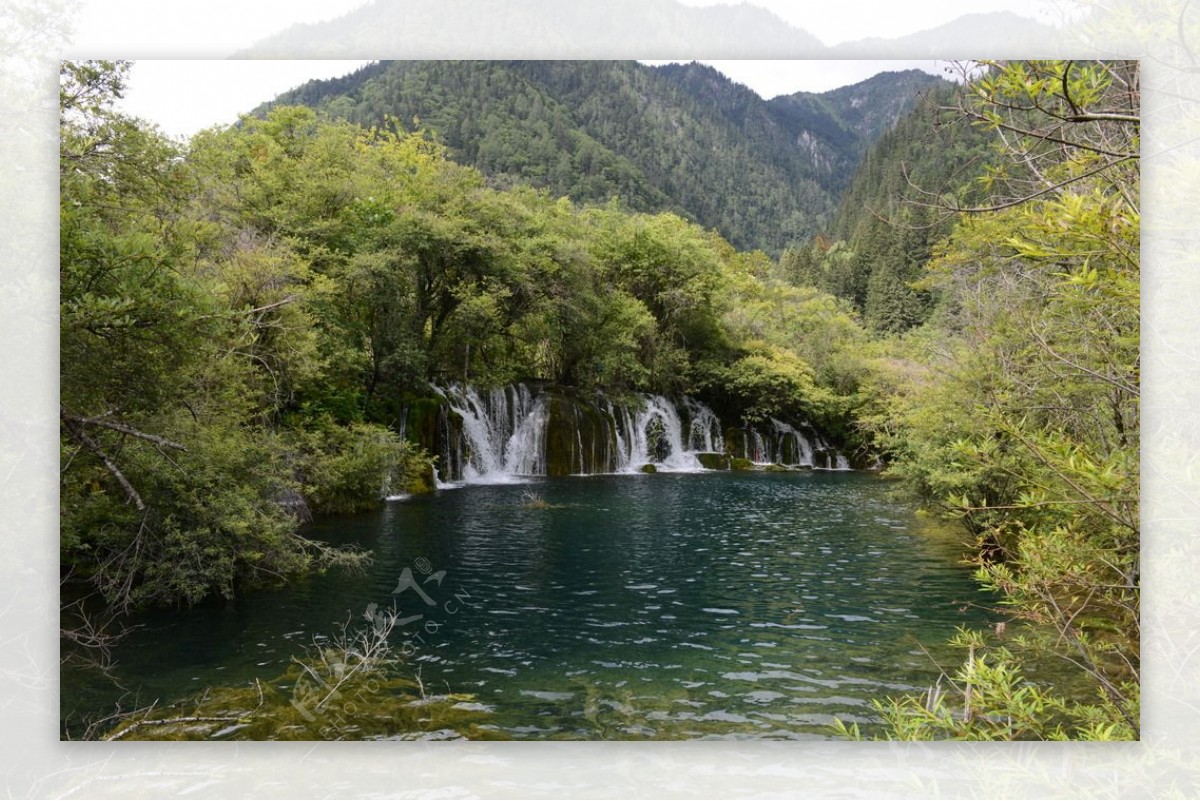 九寨沟山水图片