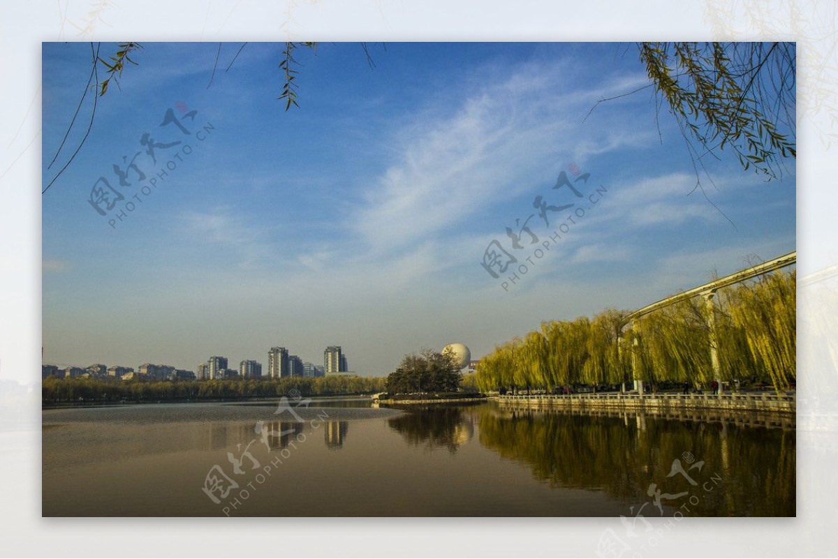 西安曲江南湖图片