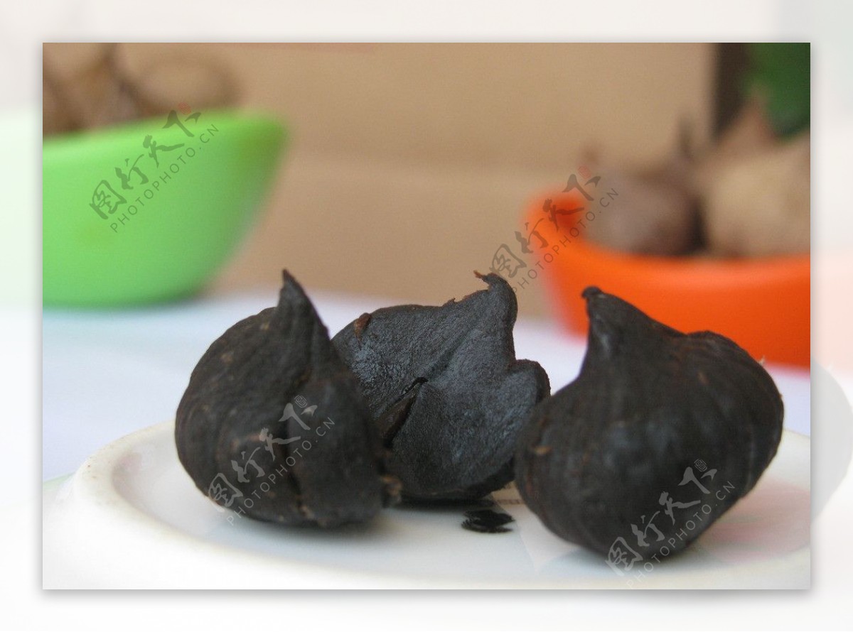 黑蒜的做法_【图解】黑蒜怎么做如何做好吃_黑蒜家常做法大全_芒果味的鱼_豆果美食