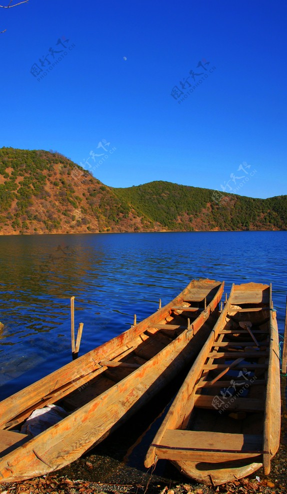 泸沽湖风景图片