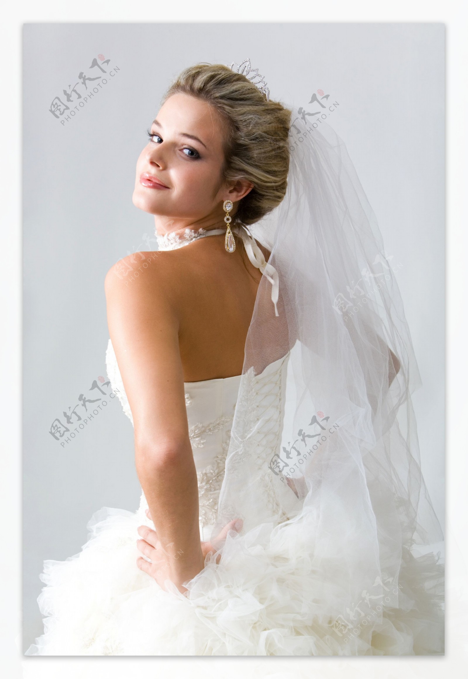 婚纱模特图片