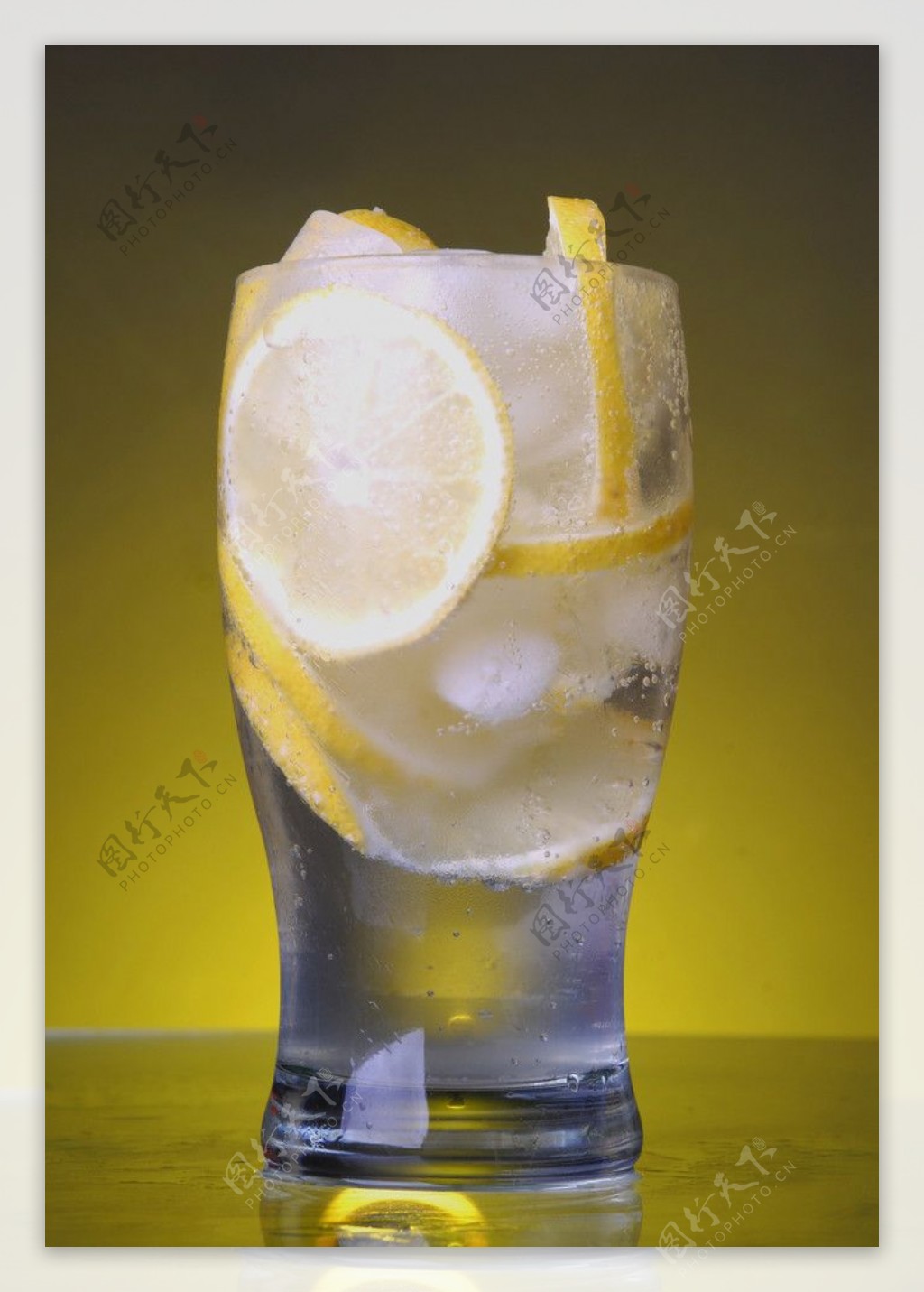 冰镇柠檬水图片