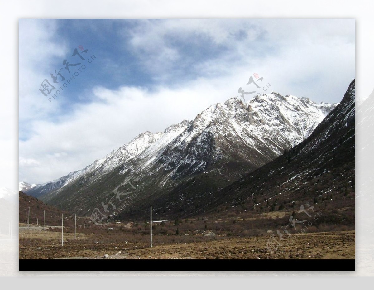 西藏雪山图片