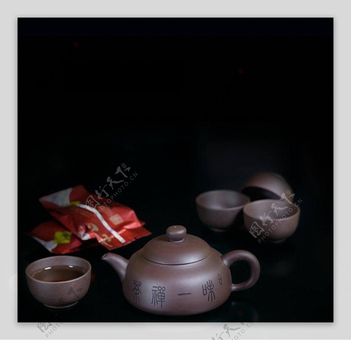 茶禅一味紫砂茶具图片