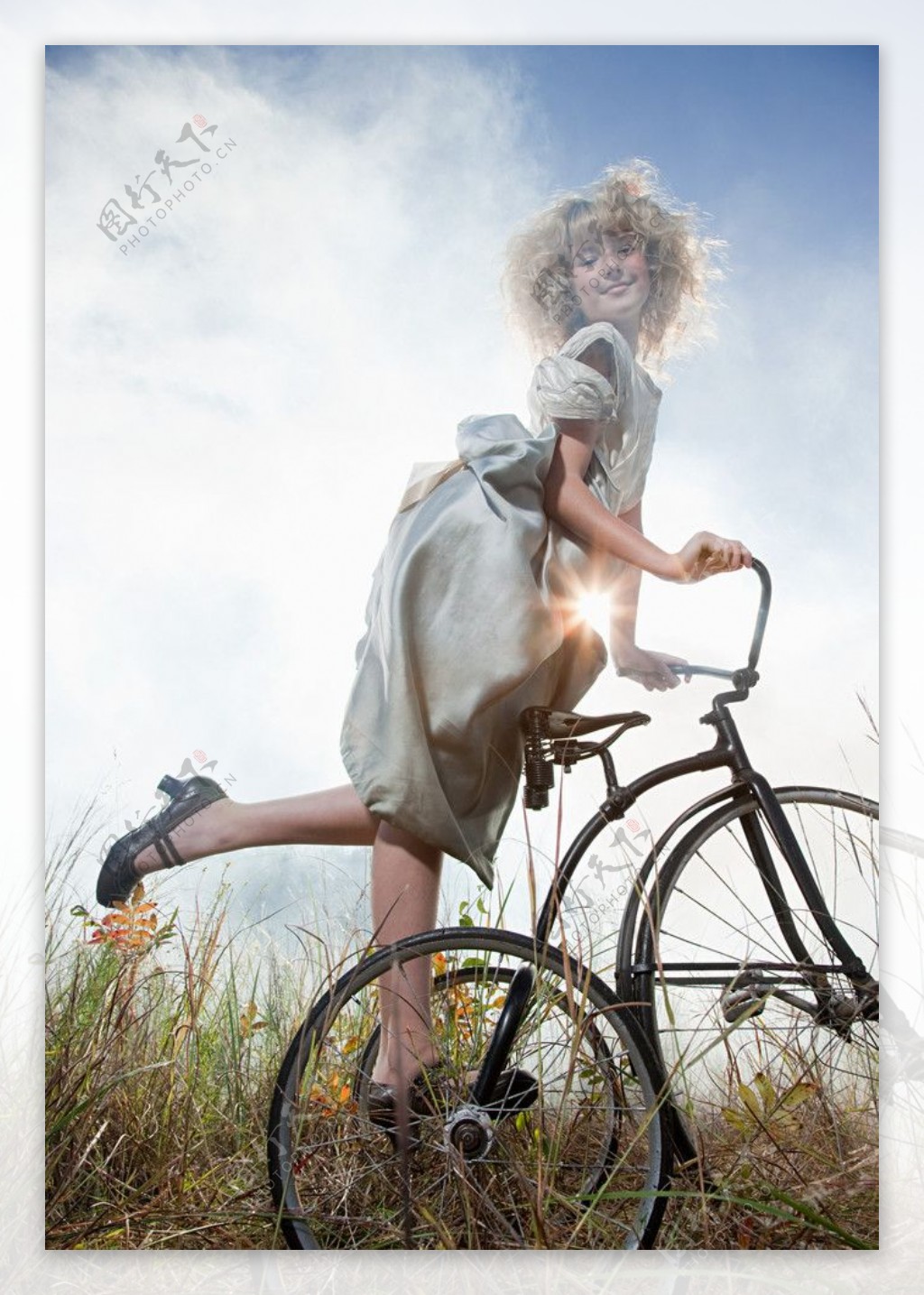 快乐骑单车图片