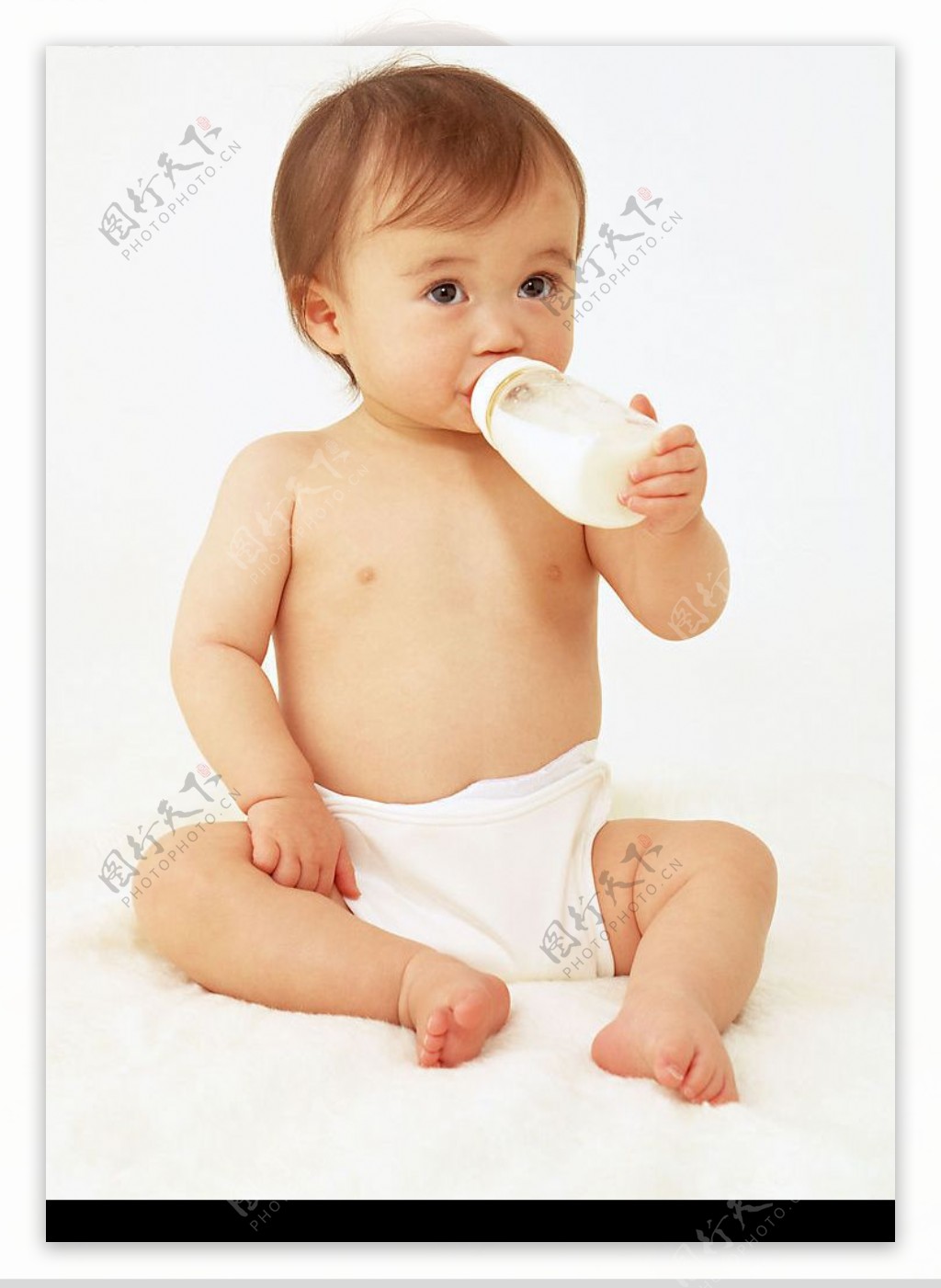 小孩吐奶是什么原因 40天小孩吐奶是什么原因_华夏智能网