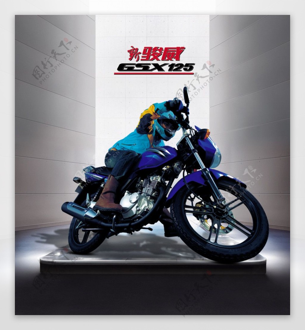 摩托车广告图片