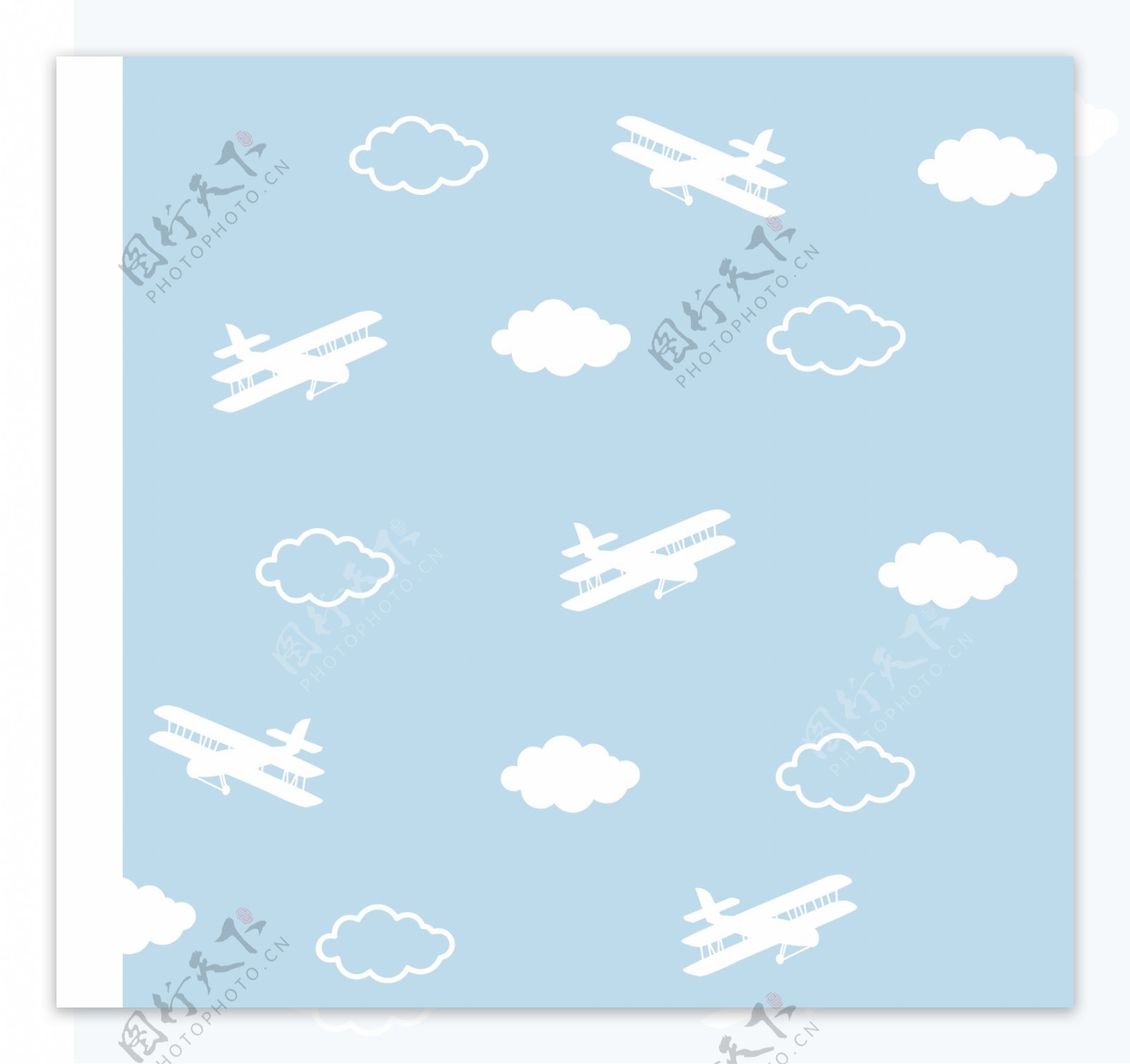 蓝天白云和双翼飞机