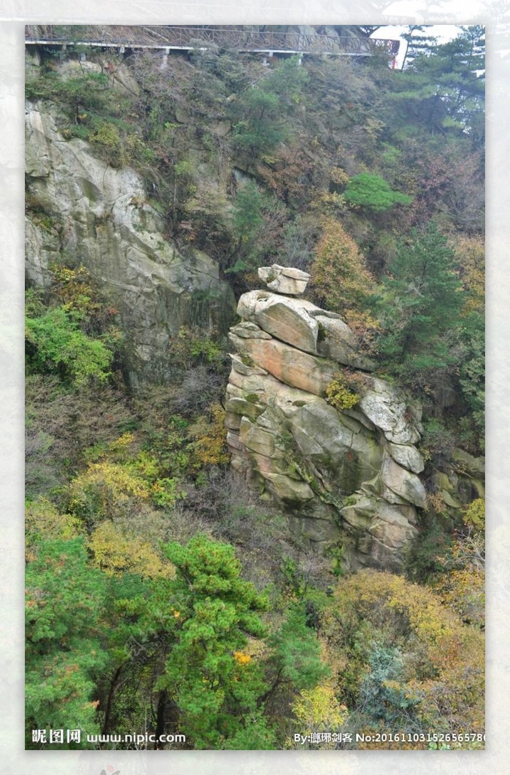 蒙山蒙山孔雀石