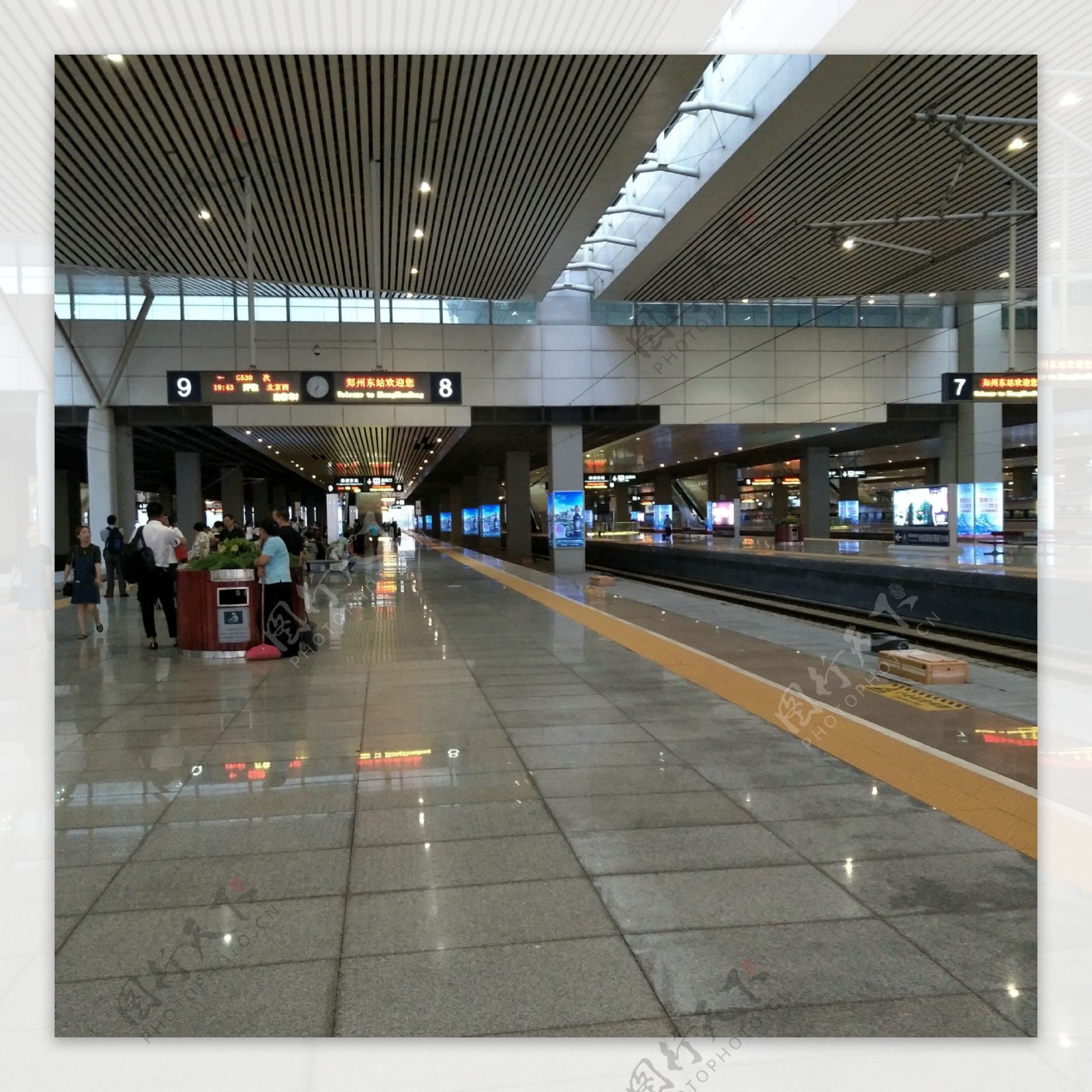 郑州高铁站台
