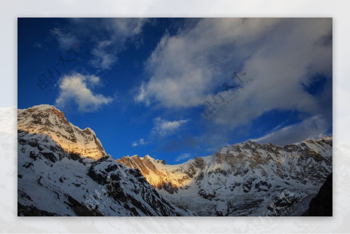 尼泊尔雪山