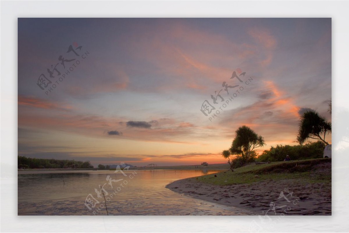 马来西亚爱情海树湖边