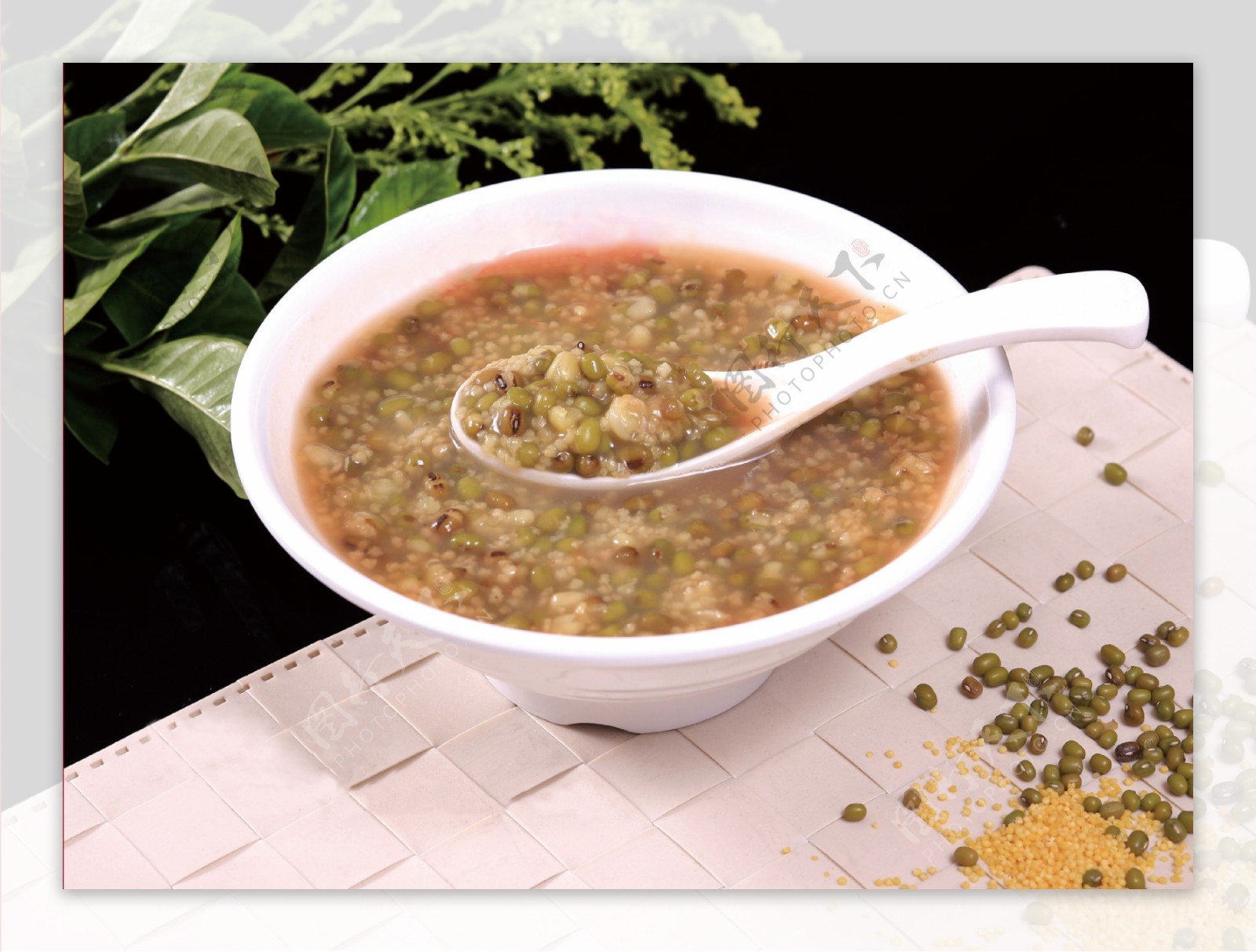 小米绿豆粥的做法_【图解】小米绿豆粥怎么做好吃_桐小羽_家常做法大全_豆果美食