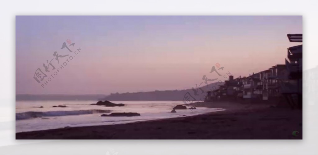 夕阳下的海滩高清实拍视频素材