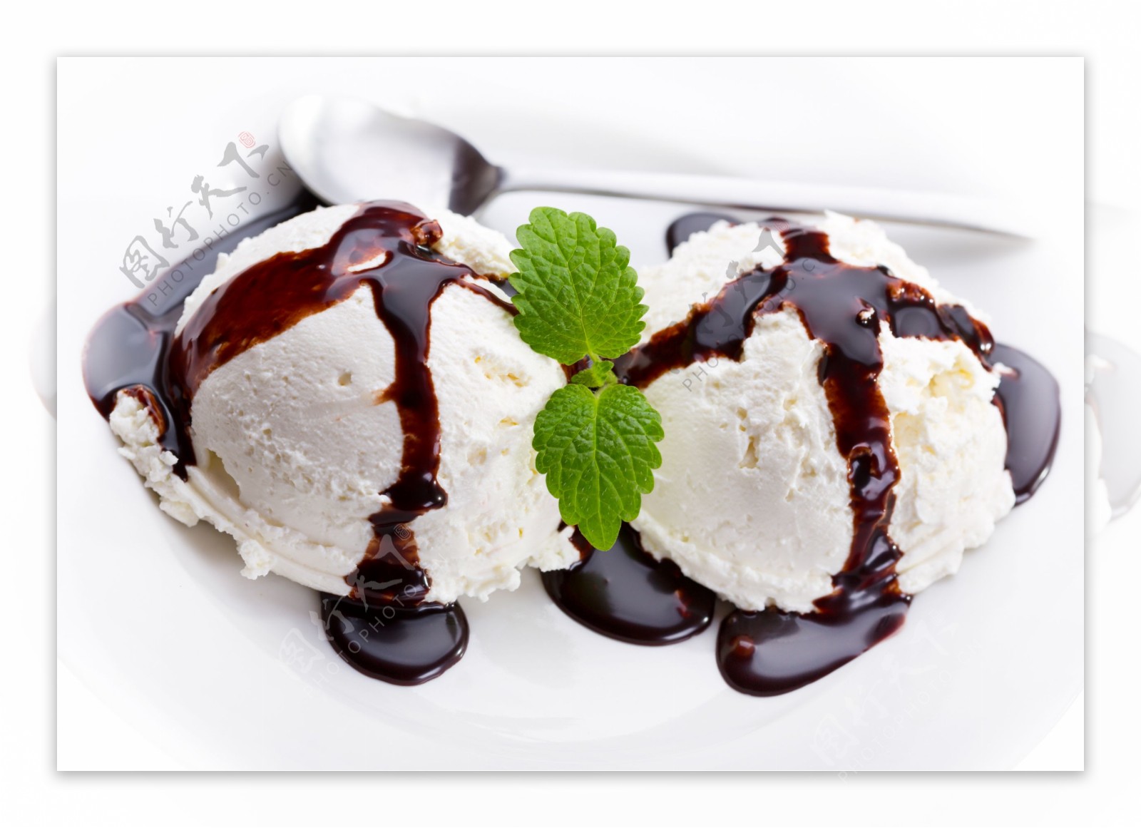 美味的巧克力冰激棱图片
