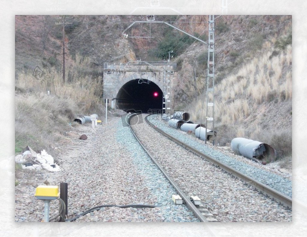 铁路tunnel02.jpg