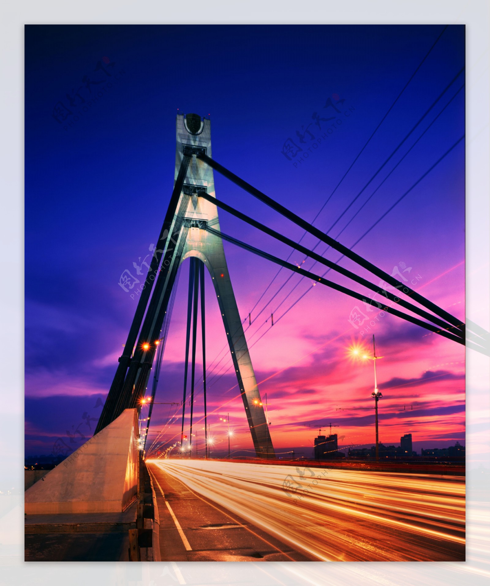 美丽城市桥梁夜景图片
