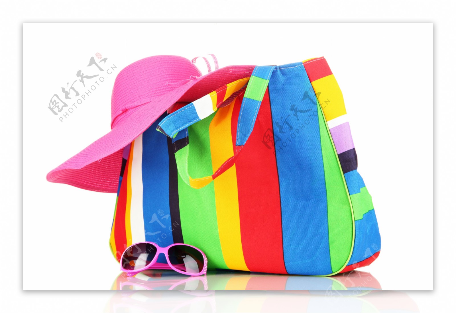 彩色遮阳帽与包包照片图片