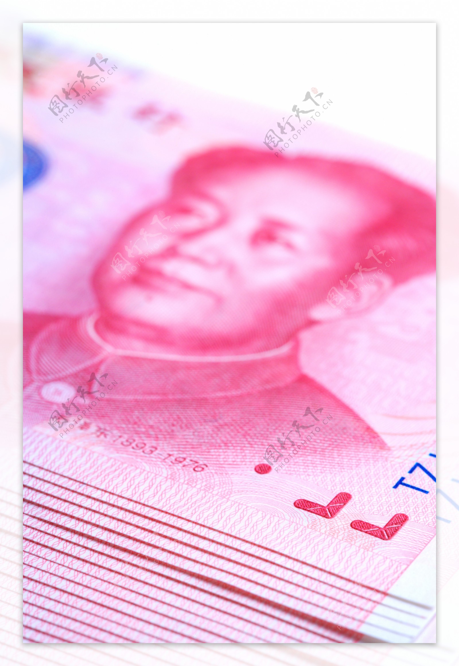 100元人民币特写图片