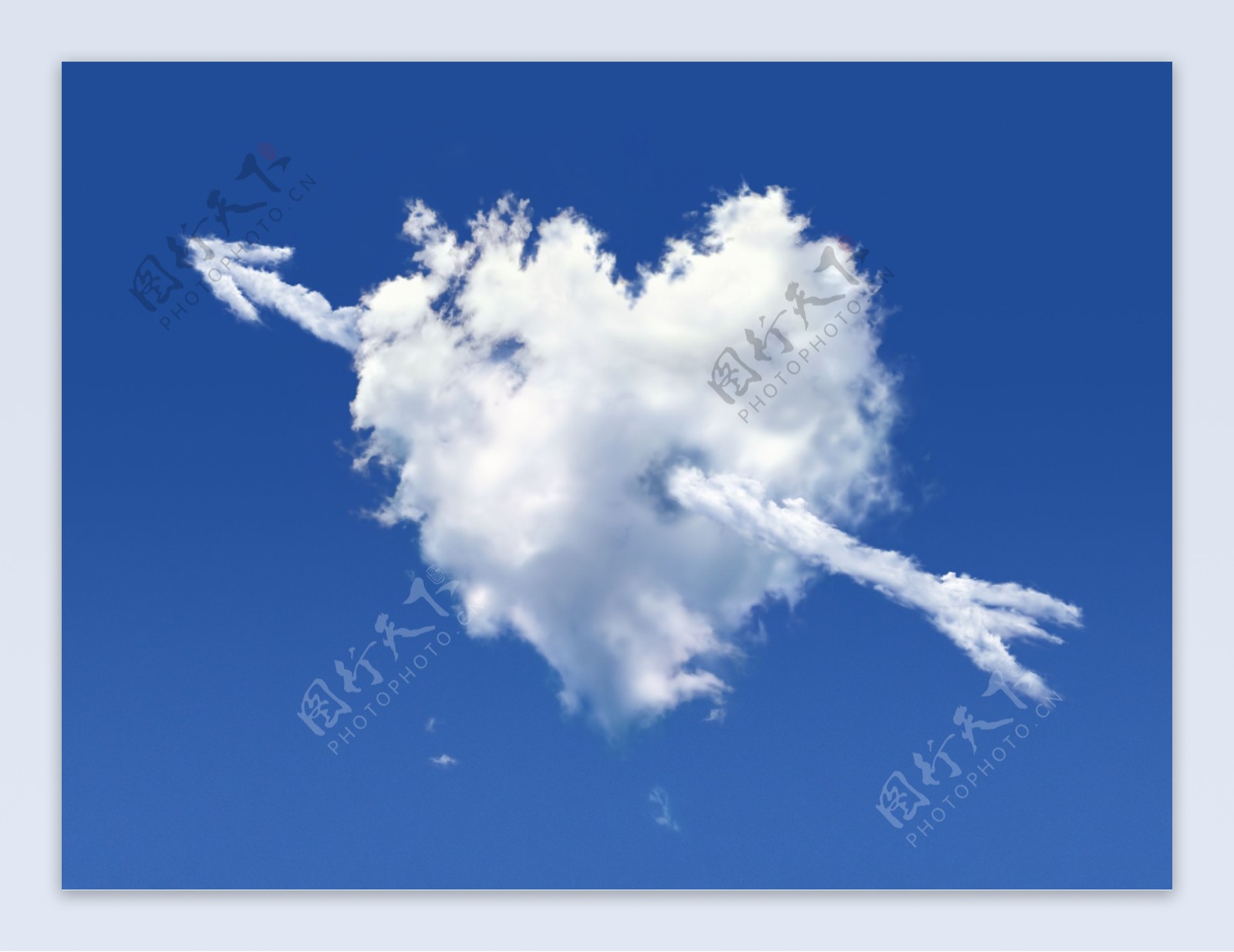 丘比特之箭的云图片