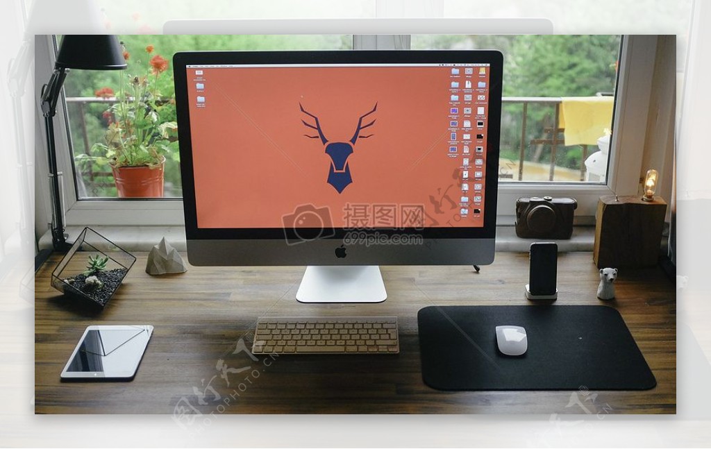 苹果iphone办公桌办公技术iPad的iMac电脑样机台式机工作工作站屏幕