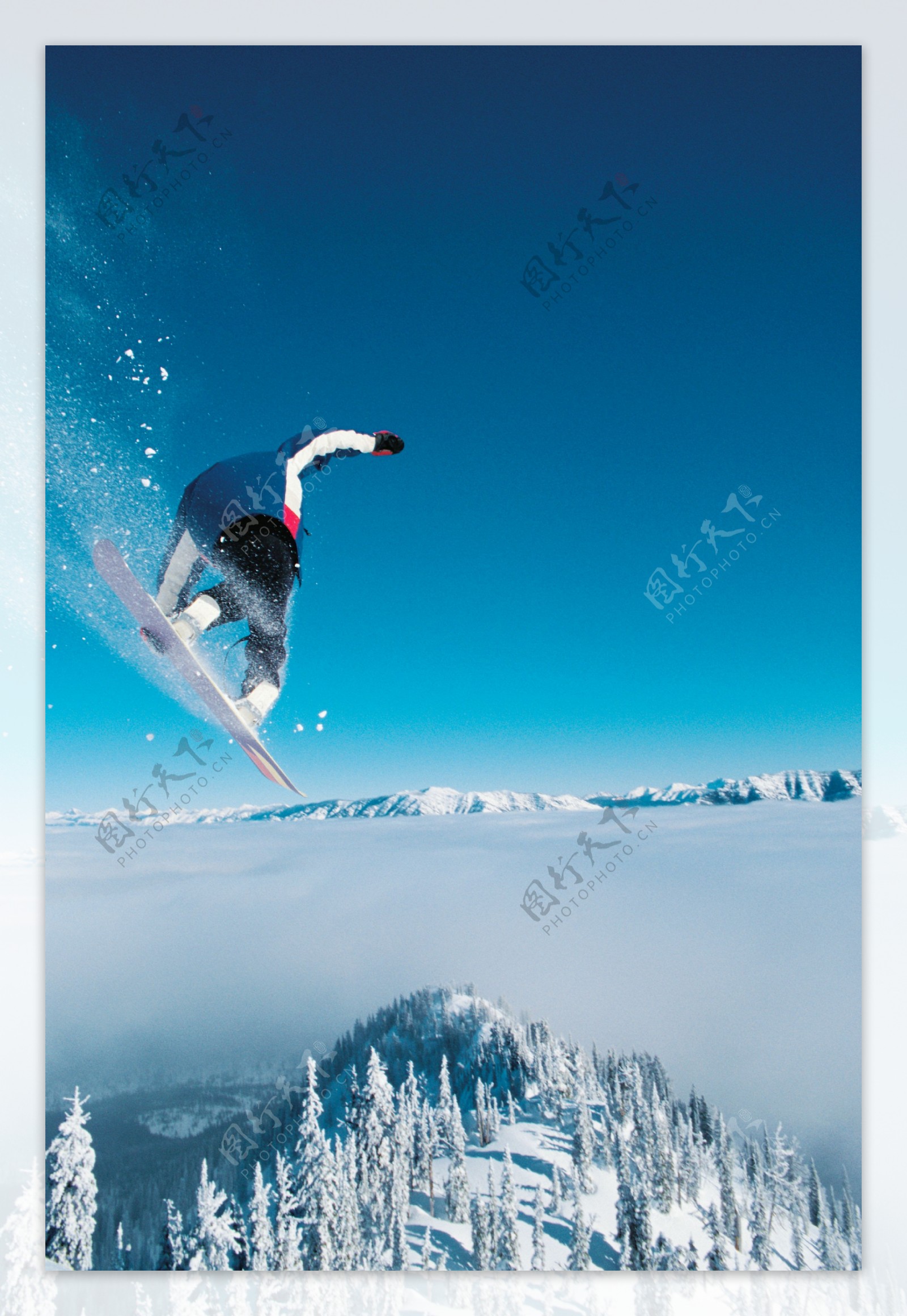 冬季滑雪的人物图片