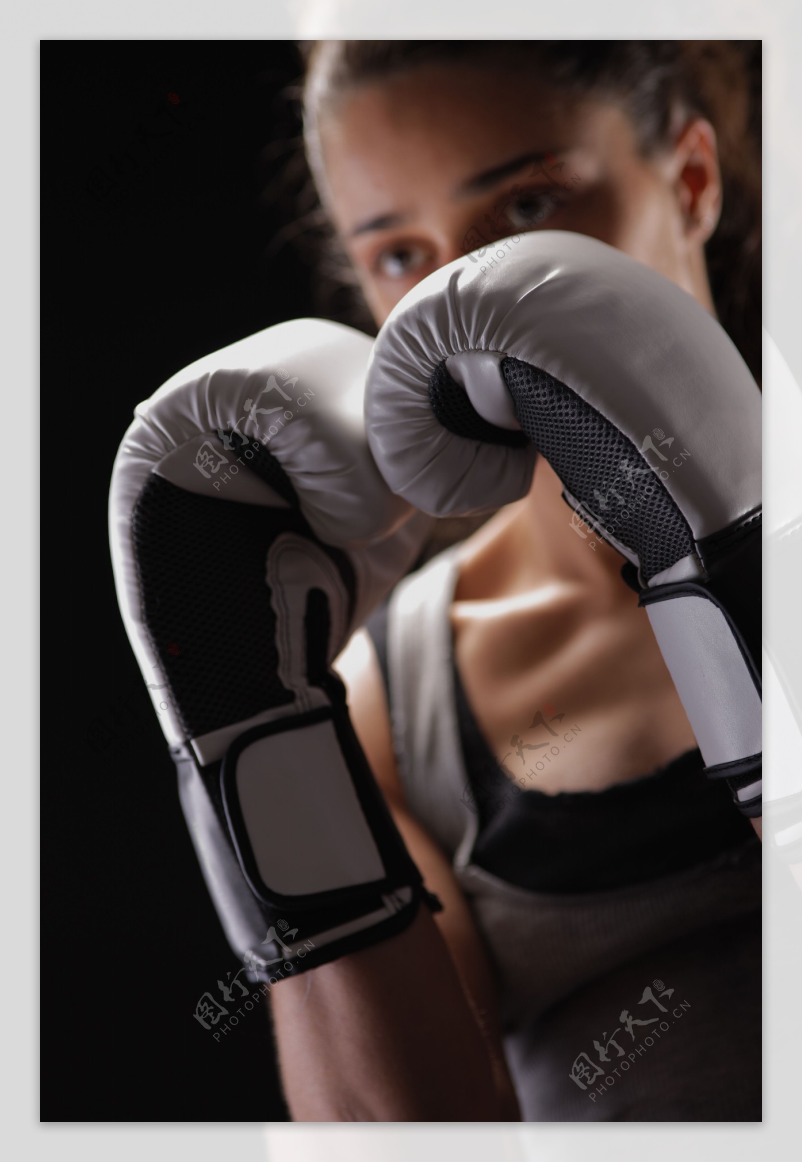女子拳击手图片