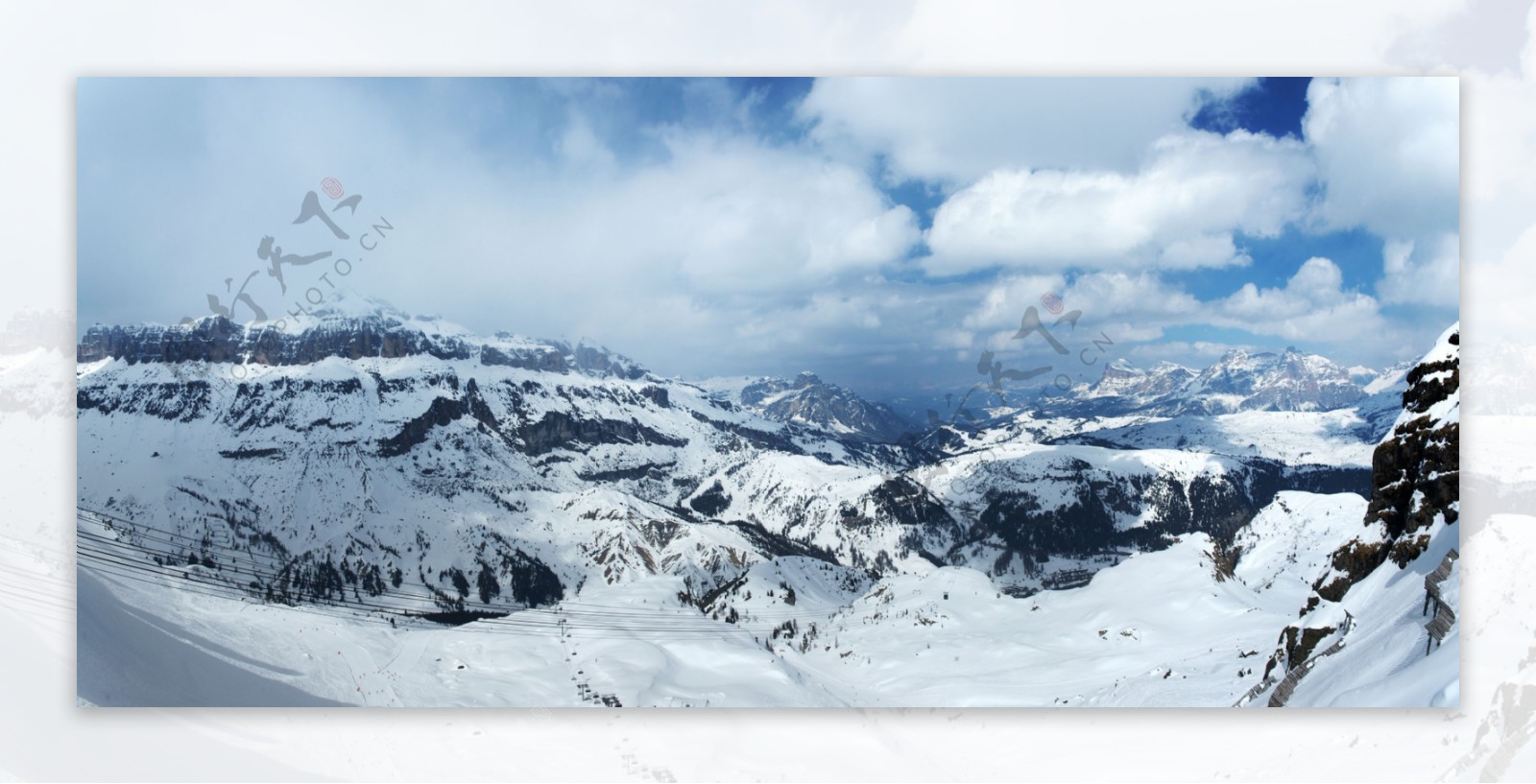 雪山顶部景色