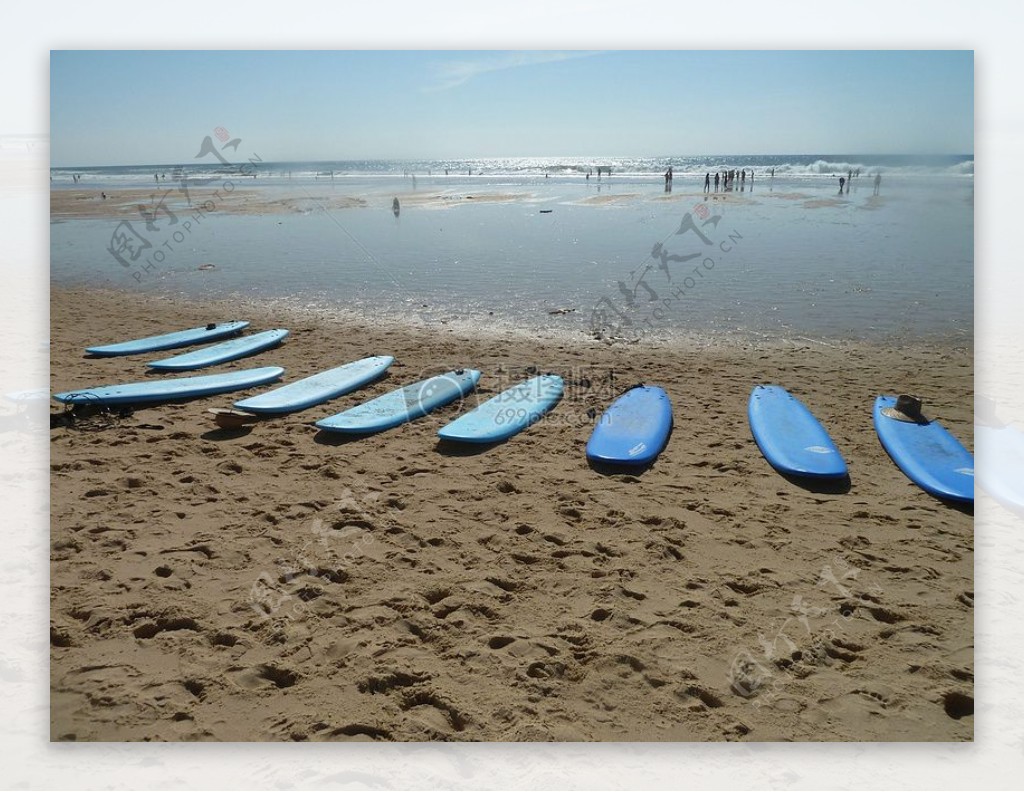 蓝surfboats.jpg