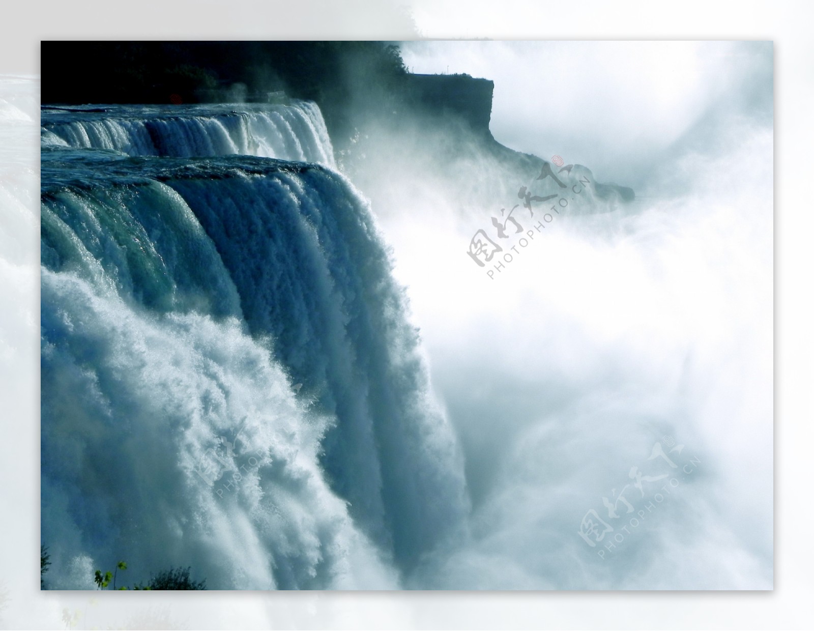 尼亚加拉瀑布风景图片