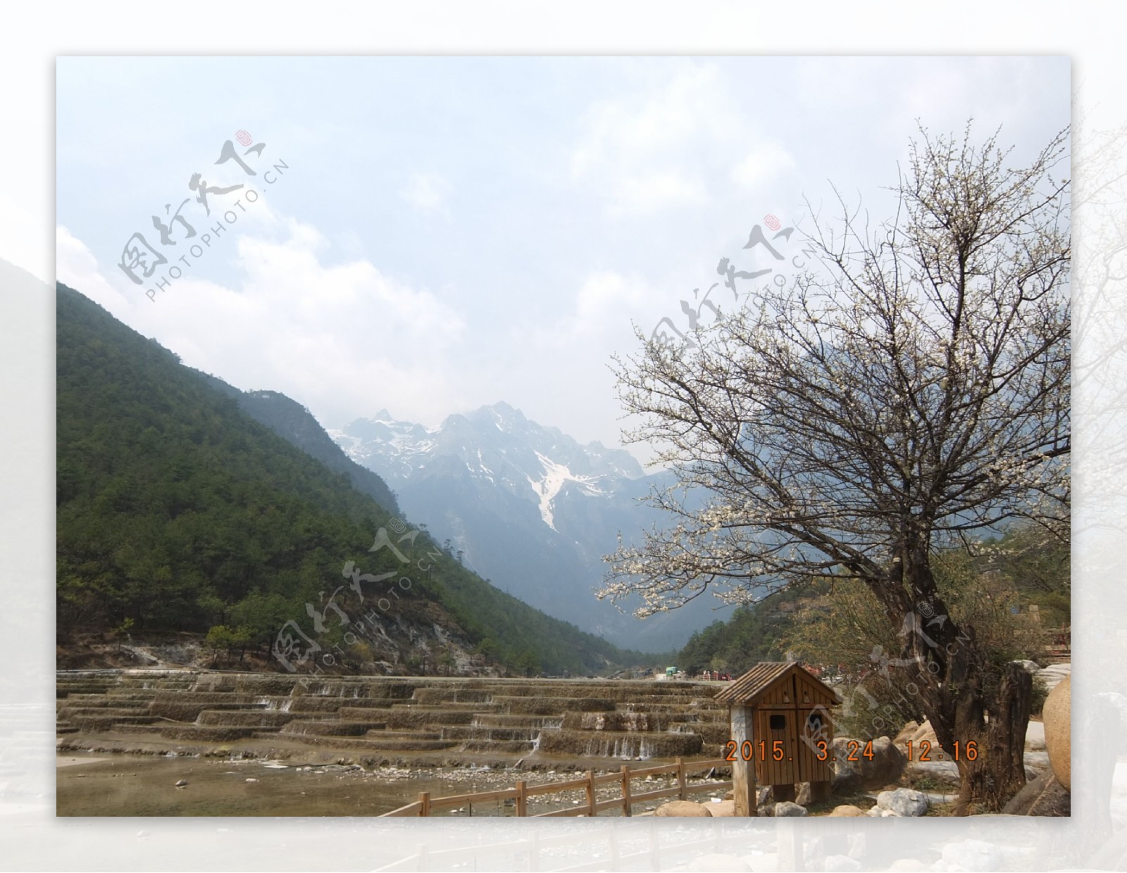 玉龙雪山图片