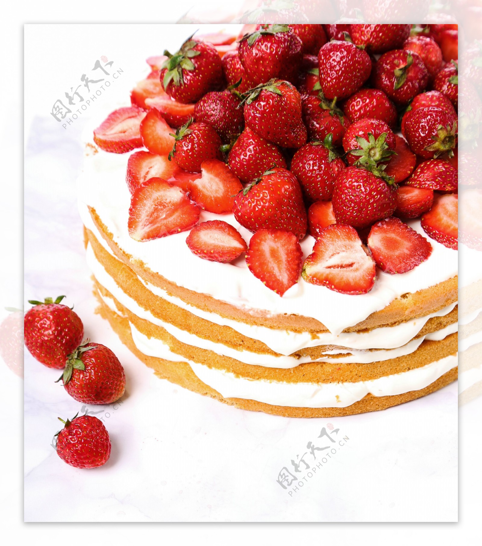 草莓蛋糕摄影