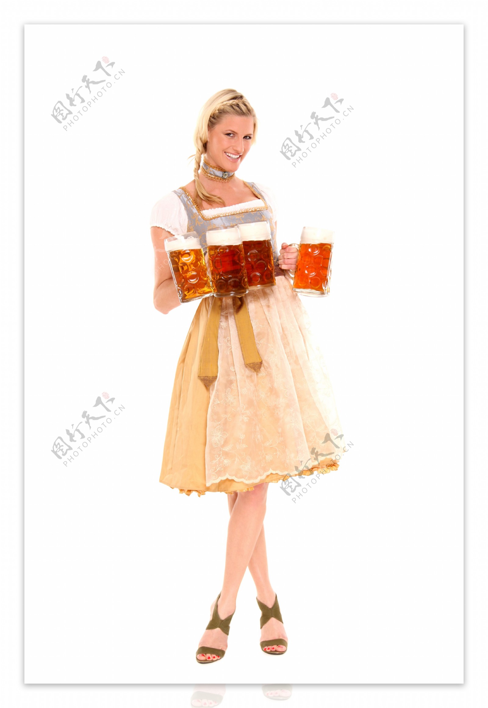 啤酒服务员美女图片