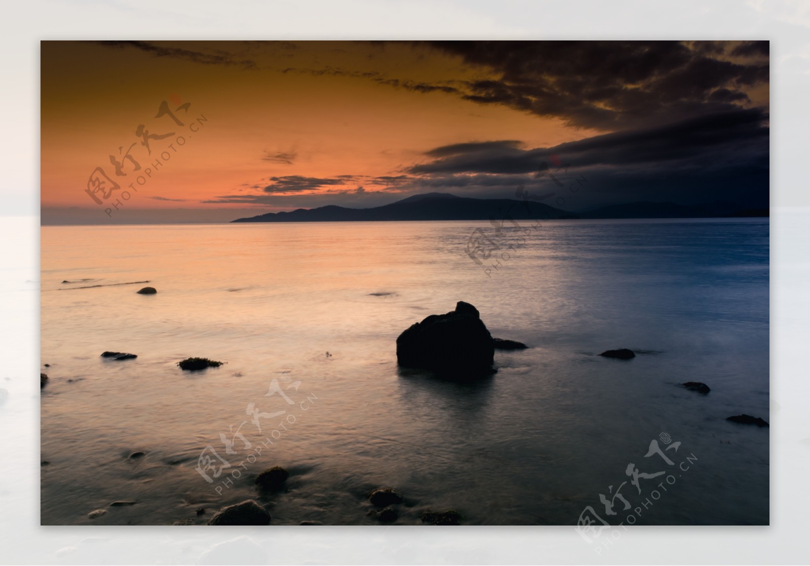 海上夕阳风景图片