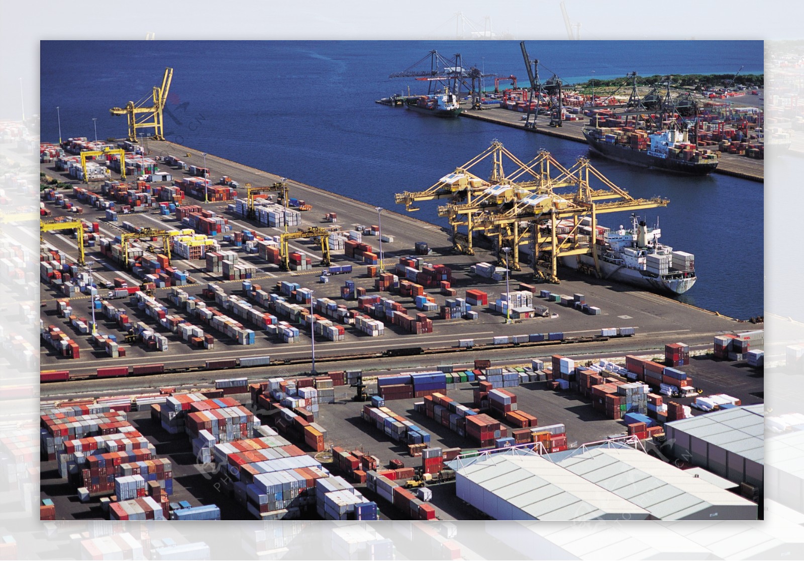 货物运输港口图片