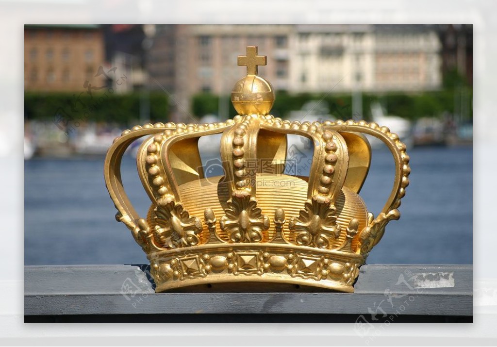 瑞典河边的皇冠