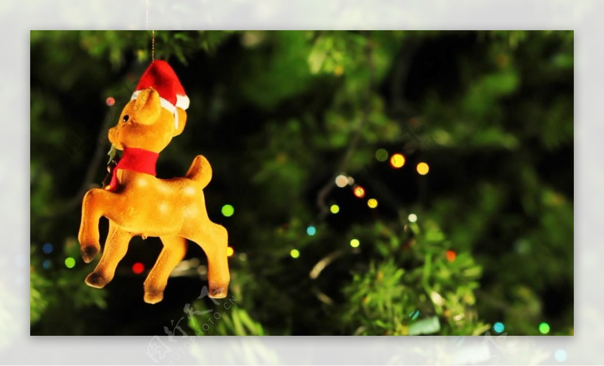 圣诞树上的挂饰背景动画素材