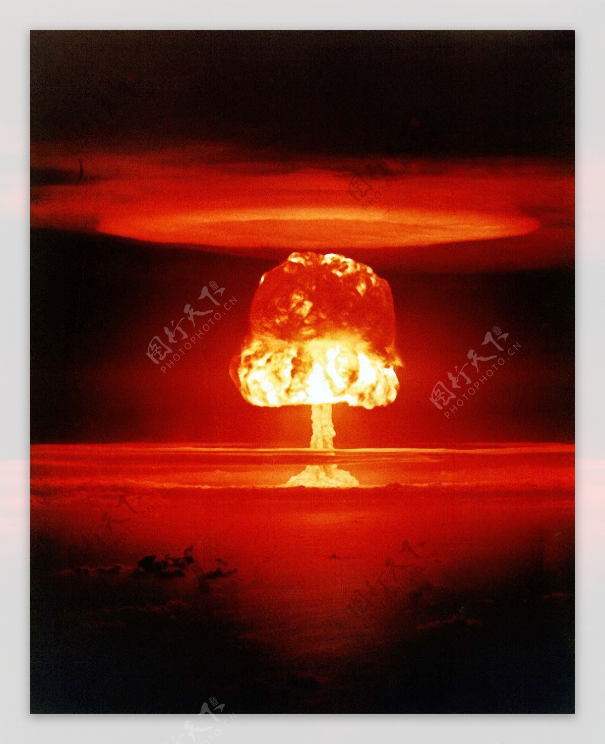 核武器爆炸蘑菇云