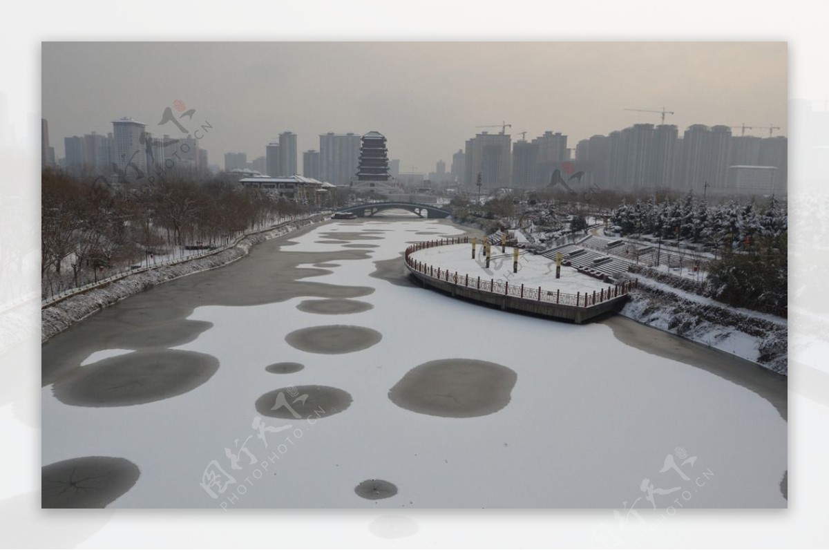 汉城湖冬景