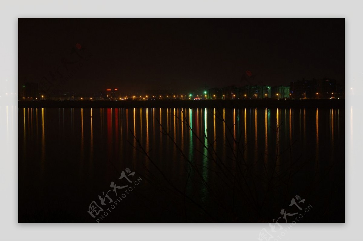 长沙江边夜景