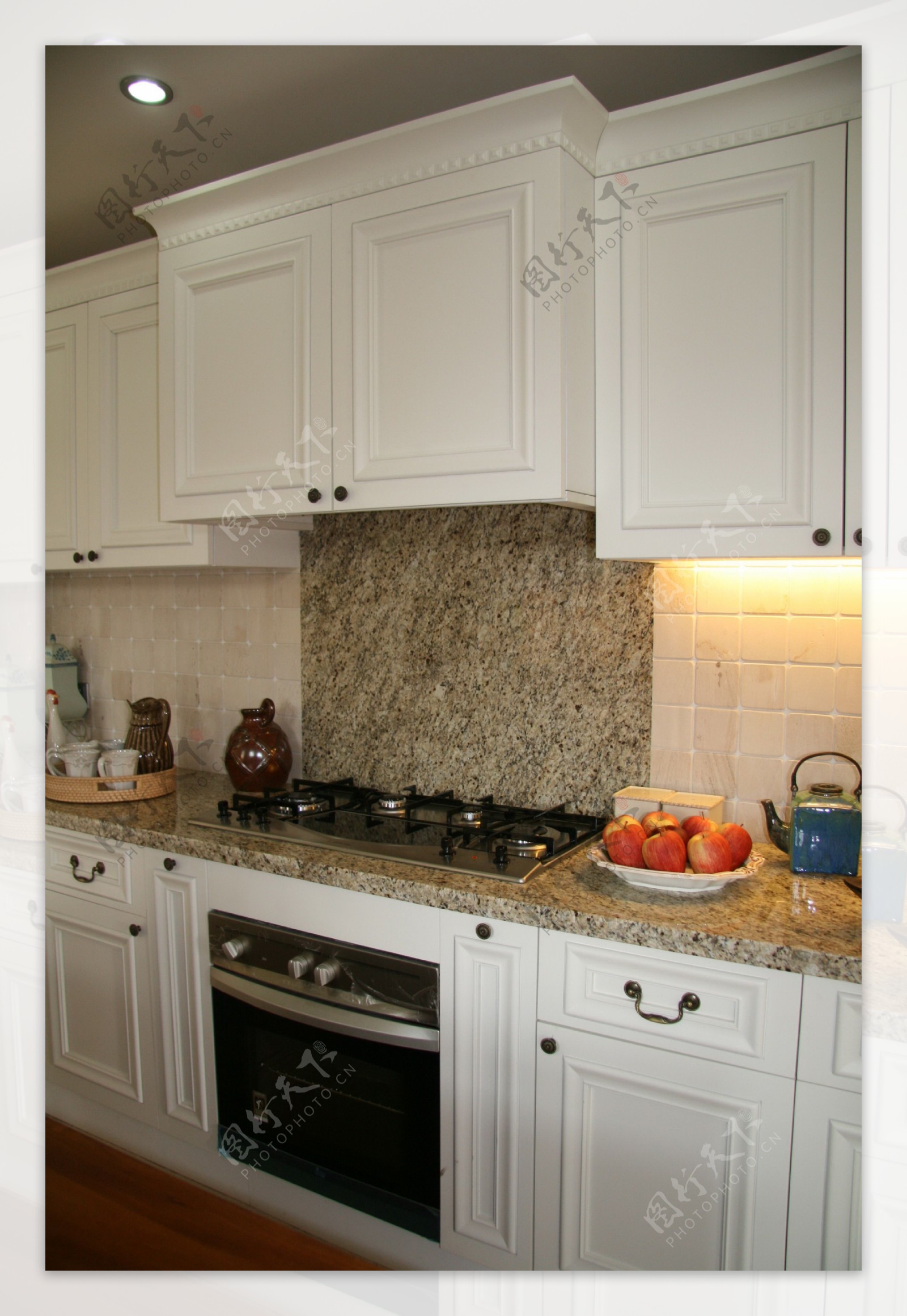 欧式简约风室内设计厨房灶台效果图图片素材-编号28964621-图行天下