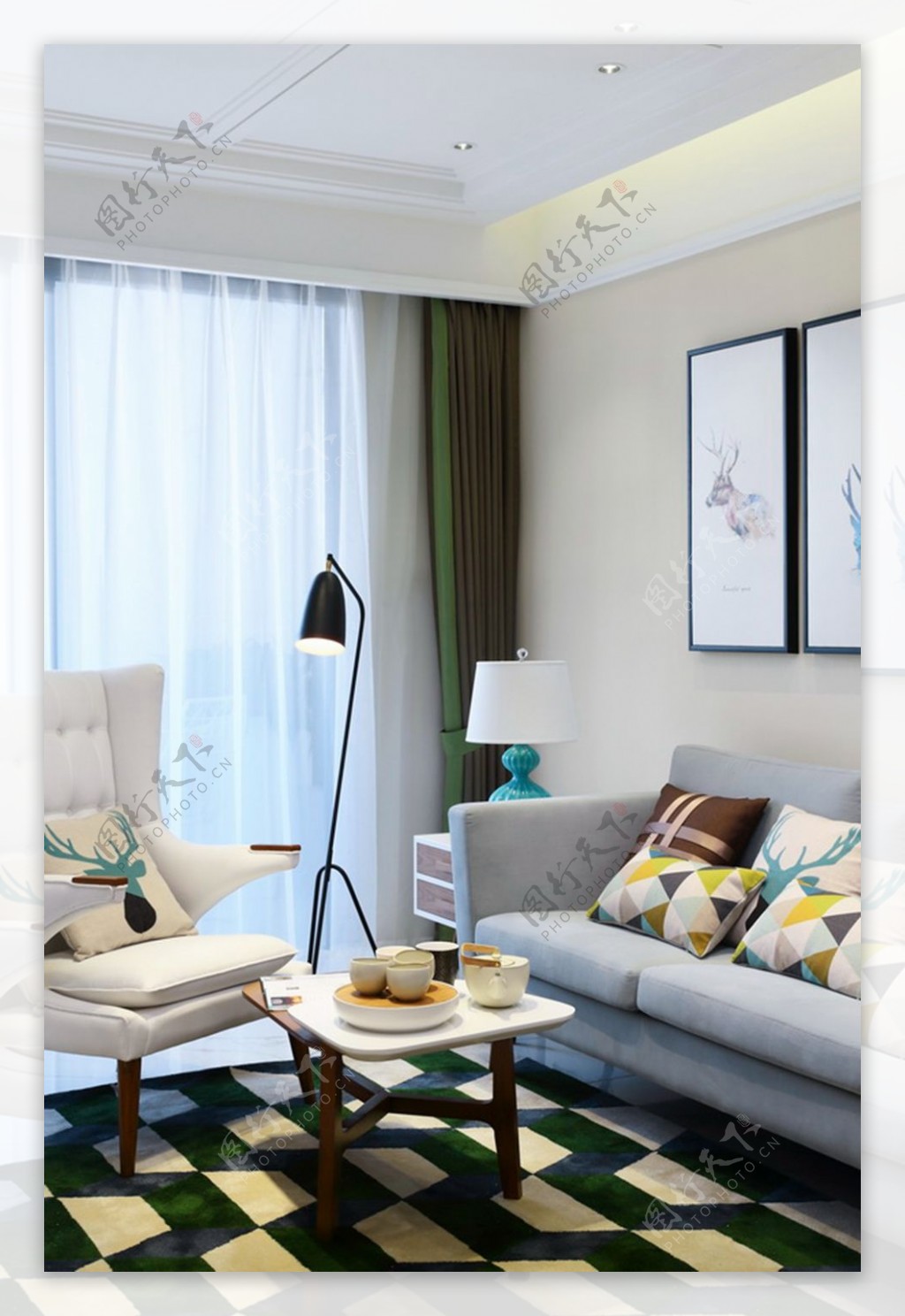 现代时尚客厅绿色格子地毯室内装修效果图