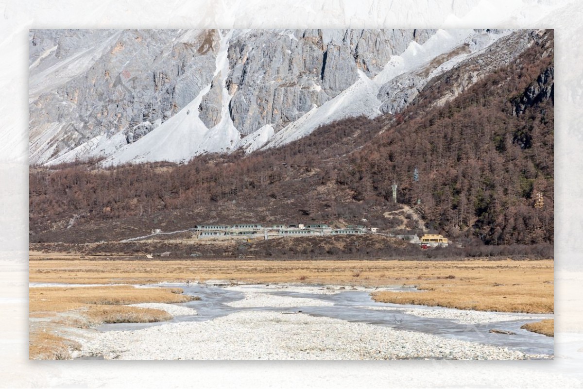 稻城亚丁雪山