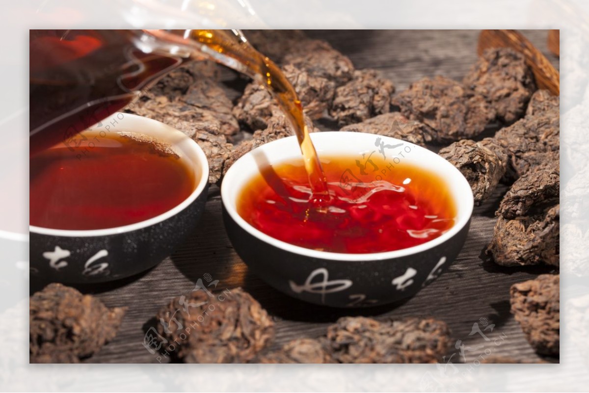 红亮普洱茶