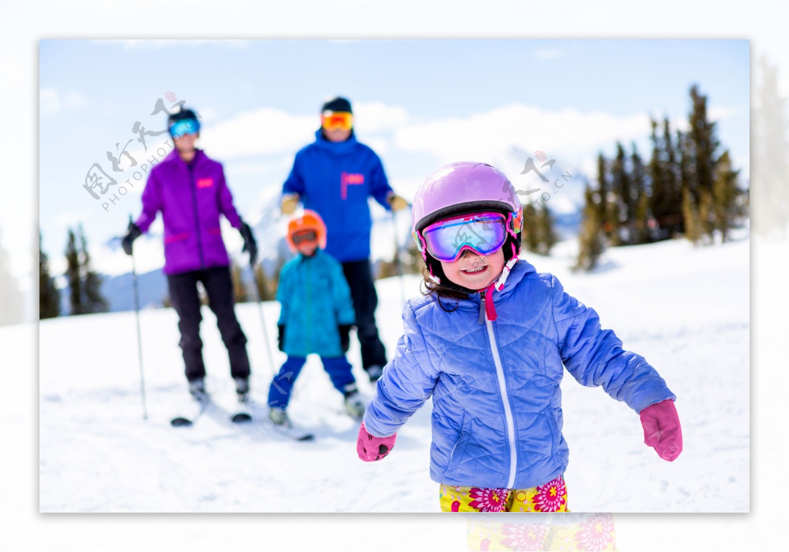 家庭亲子滑雪运动